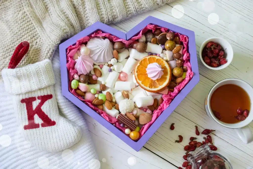 Exclusive-U.S.-Stores-for-Unique-Candy-Dishes-and-Home-Goods-1024x683