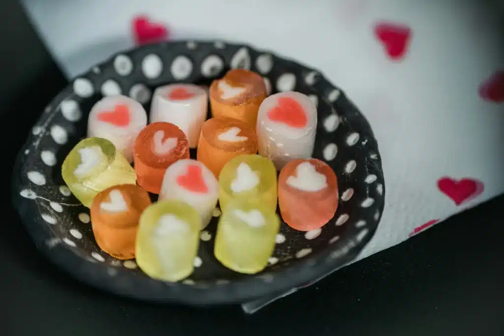 FAQs-on-Shipping-Unique-Candy-Dishes-1024x683