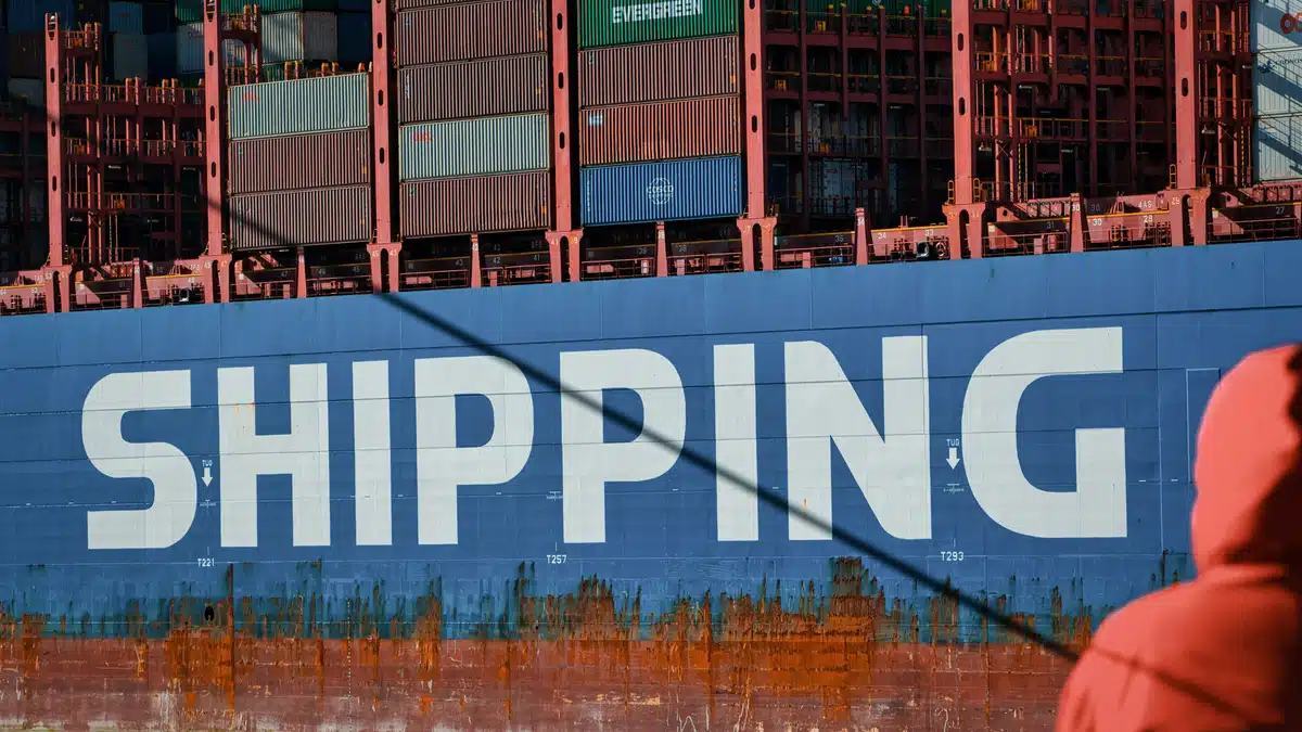 eCommerce-International-Shipping-PostFromUS-Makes-It-Easy-1200×675