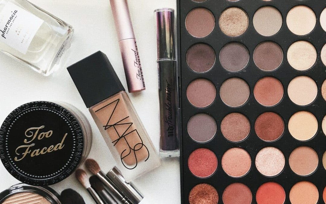 Top US Makeup and Cosmetics: Why You Should Use PostFromUS to Buy Your Favorite US Makeup Products